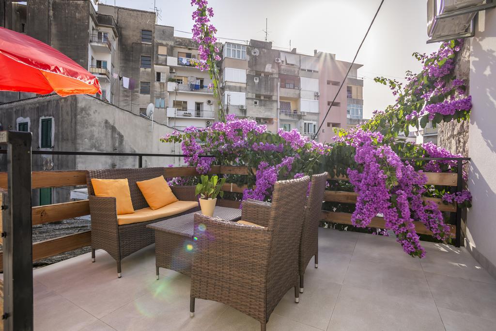 חוואר Apartments Sara מראה חיצוני תמונה