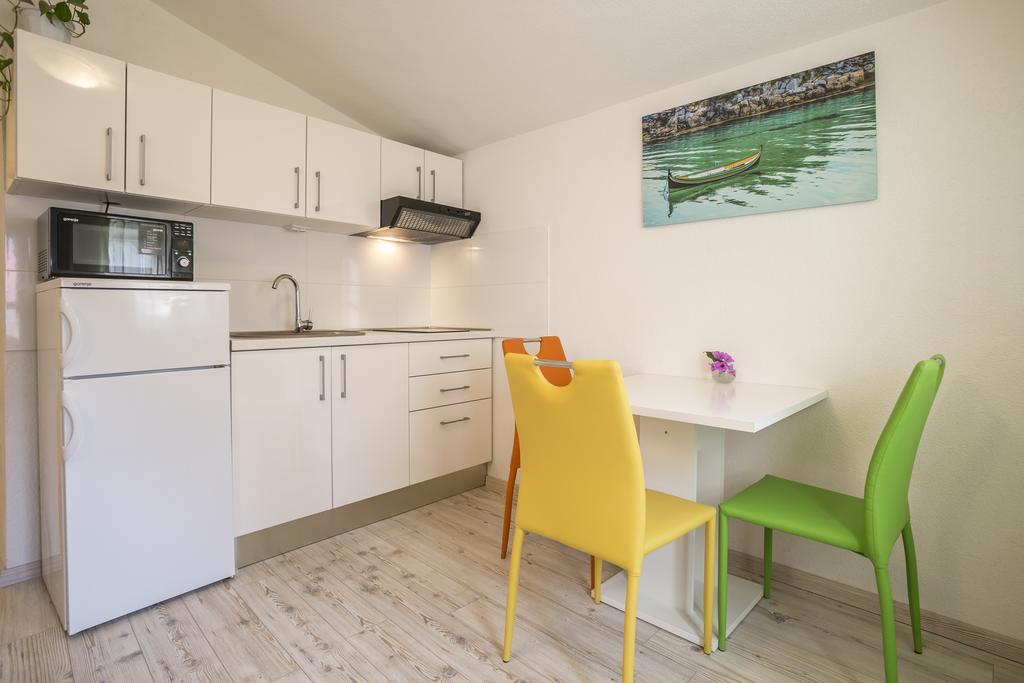 חוואר Apartments Sara מראה חיצוני תמונה