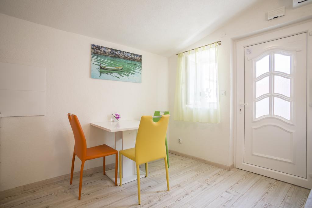 חוואר Apartments Sara מראה חיצוני תמונה