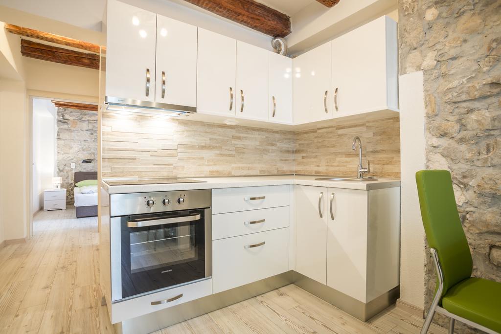 חוואר Apartments Sara מראה חיצוני תמונה