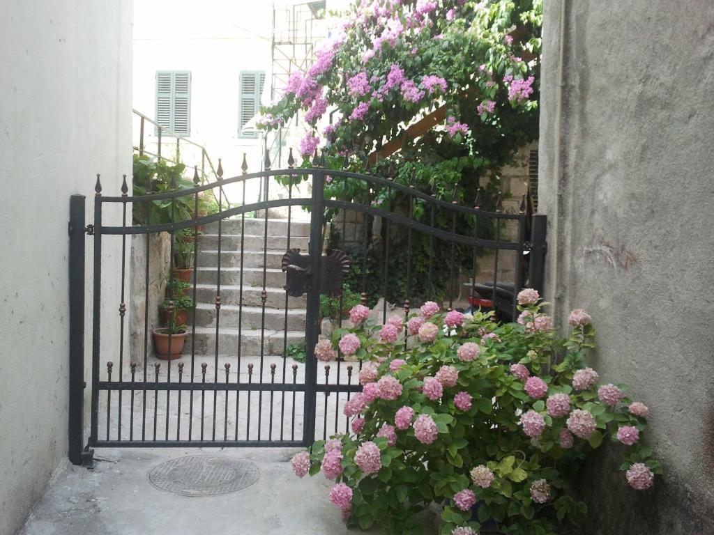 חוואר Apartments Sara חדר תמונה